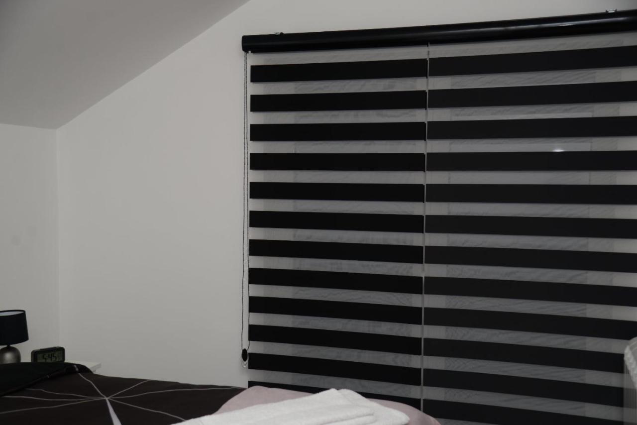 Lilien Apartment Airport Ledine Zewnętrze zdjęcie