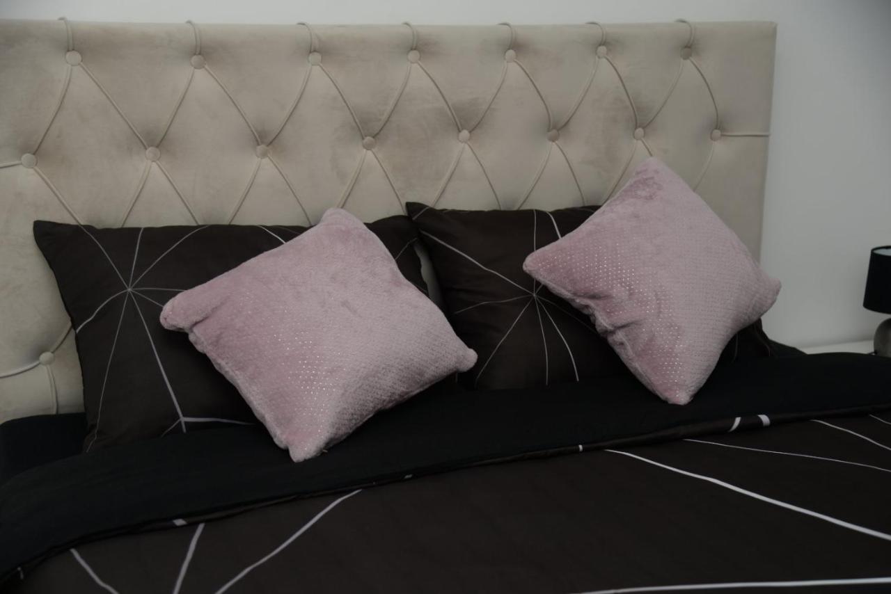 Lilien Apartment Airport Ledine Zewnętrze zdjęcie