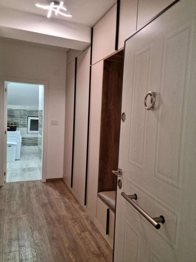Lilien Apartment Airport Ledine Zewnętrze zdjęcie